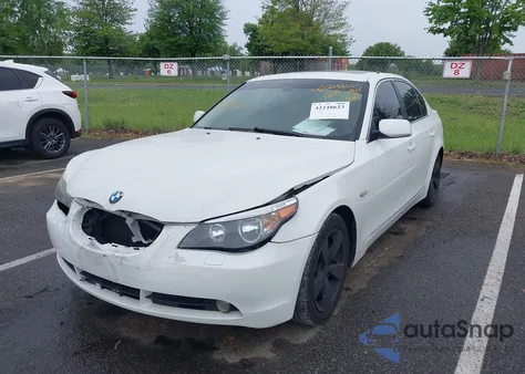 2006 BMW 525Xi из США, поврежденный, VIN WBANF33536CS36062